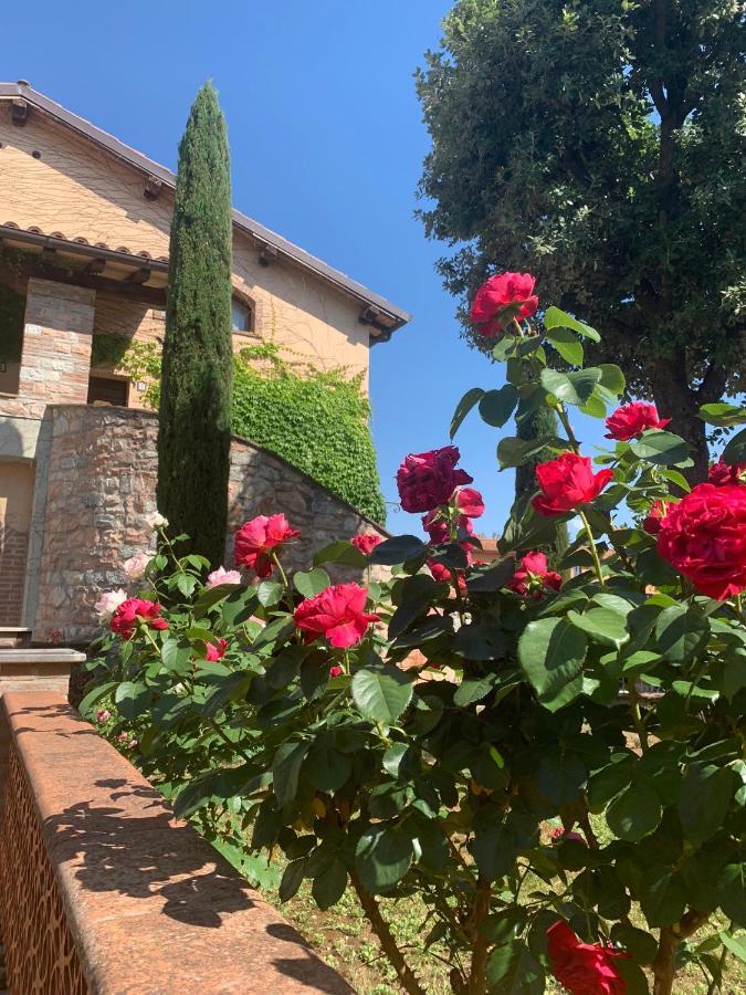 Villa Residenza Le Querce Bilocale Fossato di Vico Esterno foto